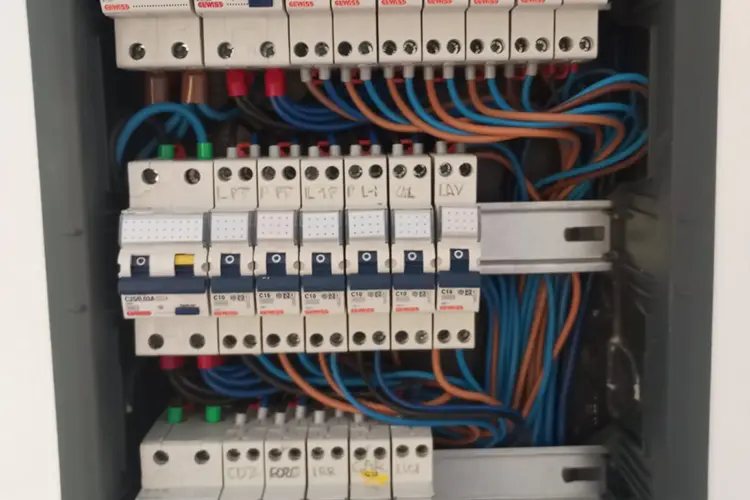 rifare-impianto-elettrico-di-casa-reggio-emilia-cavriago